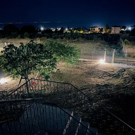 George בית כפרי